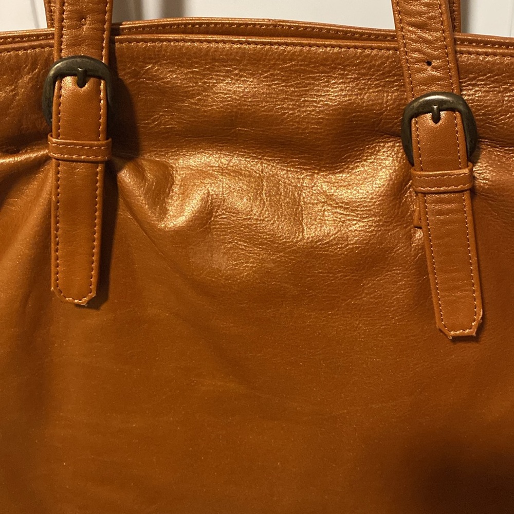 Handbag. - Picture 2 of 4